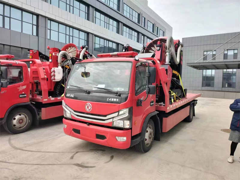 东风机器人运输车