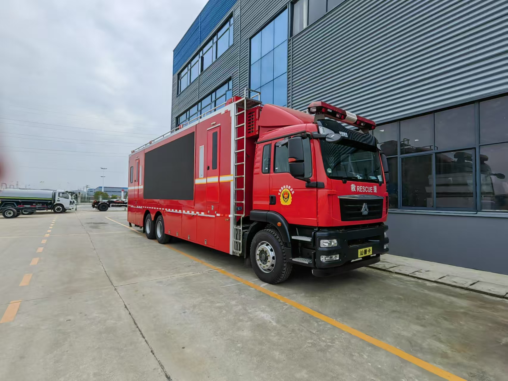 大型消防宣传车（后双桥）