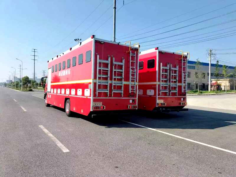 汕德卡单桥厕所车